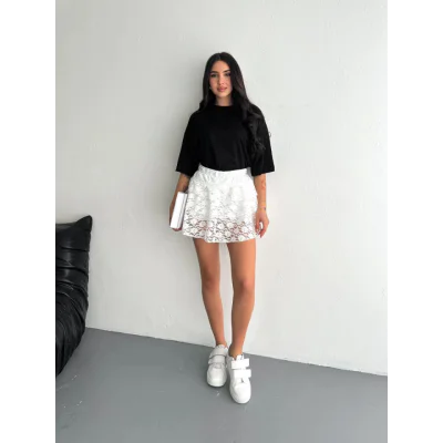 Dantel Şortlu Etek - Beyaz Dantel Şortlu Etek - Beyaz