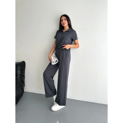 Osy Modal Yumuşak Dokulu Kumaş Kısa Kollu Yakalı T-shirt Pantalon Ikili Takım- Antrasit Osy Modal Yumuşak Dokulu Kumaş Kısa Kollu Yakalı T-shirt Pantalon Ikili Takım- Antrasit